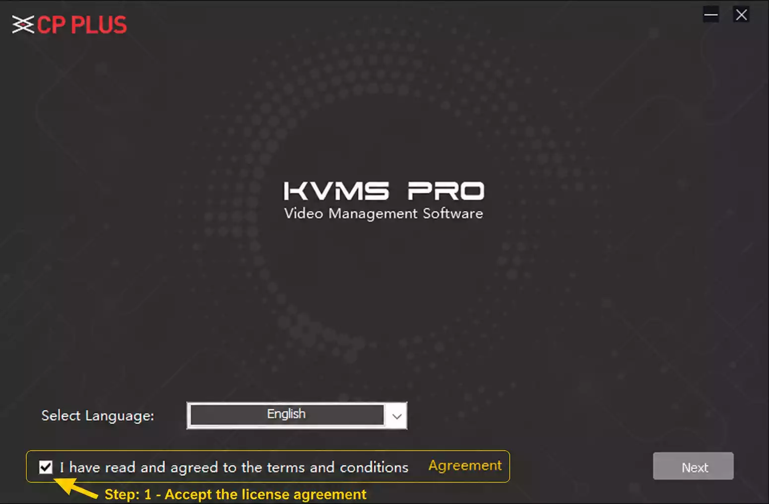 KVMS Pro installation screen showing how to accept the license agreement before proceeding with the software setup.